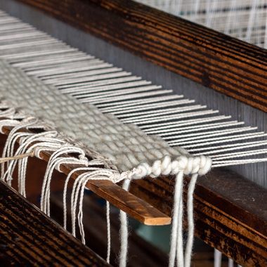 A Beginner’s Guide to Loom Weaving
